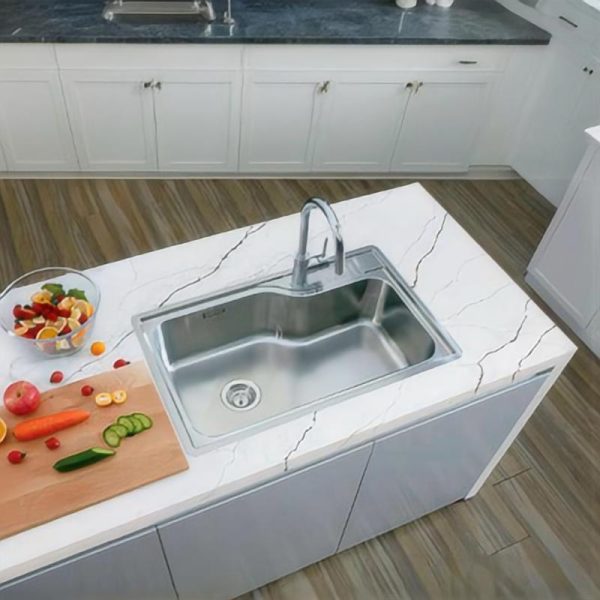 Thailand Factory Calacatta White with Black Veins Quartz Kitchen Countertops Wholesale Customized