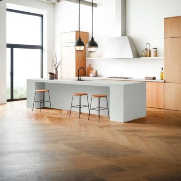 Thailand Factory Calacatta White with Grey Veins Quartz Countertops Worktops for Kitchens Wholesale Customized